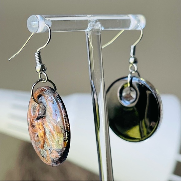 Dichroic Art Glass Gold Bronze Disc Shape Dangle Drop Silver Tone Earrings - Picture 5 of 6